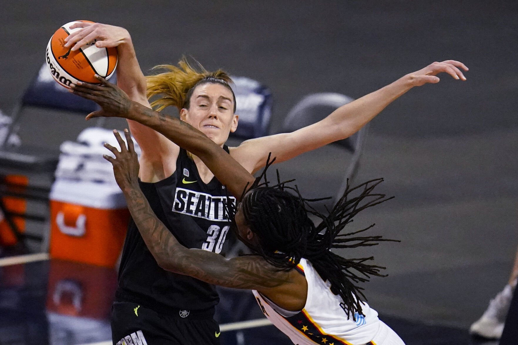 APTOPIX Storm Fever Basketball